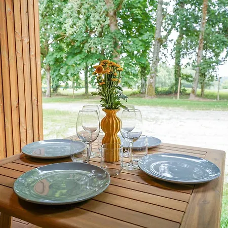 Holiday home N°44, Golf Et Piscine Commune, 2 Nesmy