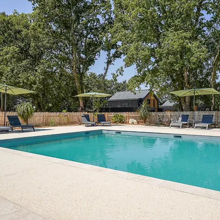 Holiday home N°44, Golf Et Piscine Commune, 2 *